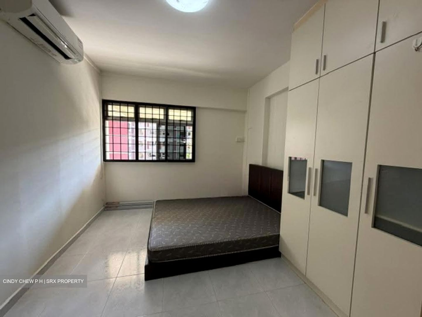 Blk 325 Tampines Street 32 (Tampines), HDB Executive #612000781